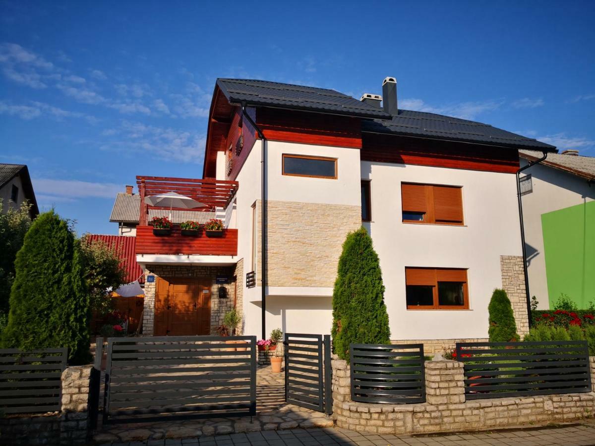 Accommodation Plitvice Korenica Εξωτερικό φωτογραφία