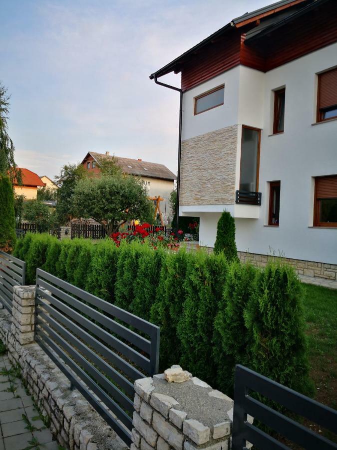 Accommodation Plitvice Korenica Εξωτερικό φωτογραφία