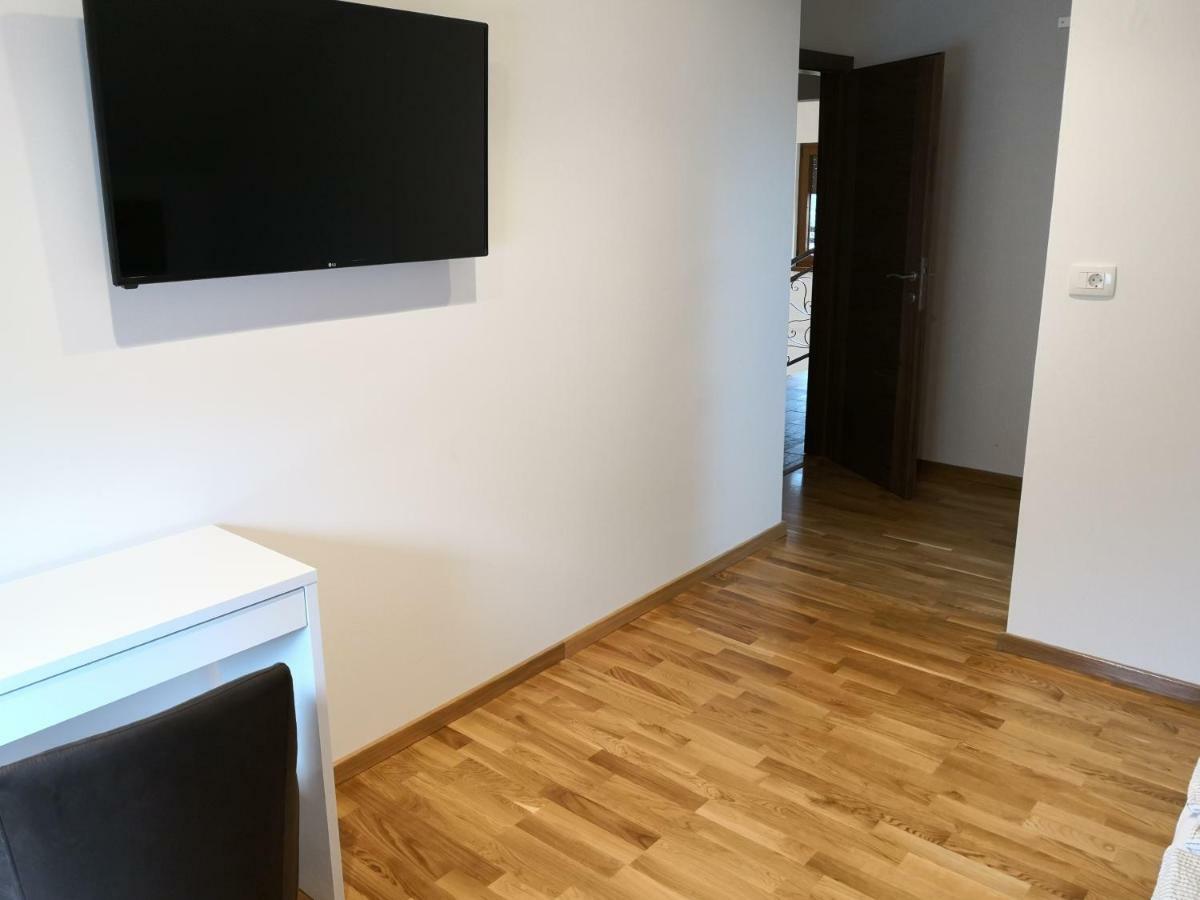 Accommodation Plitvice Korenica Εξωτερικό φωτογραφία